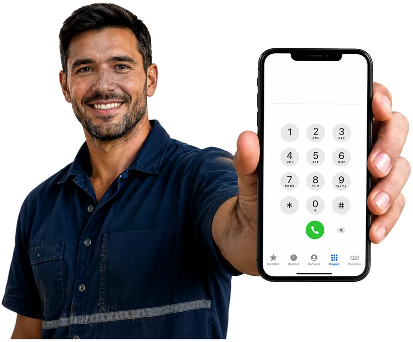 Plumber answering a Bondi enquiry by phone